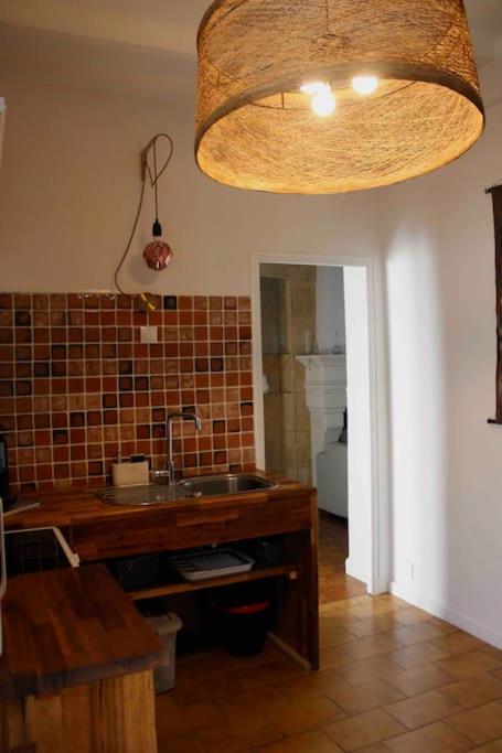 Spacieux Appartement 4 Couchages, Terrasse Privee Narbonne Luaran gambar